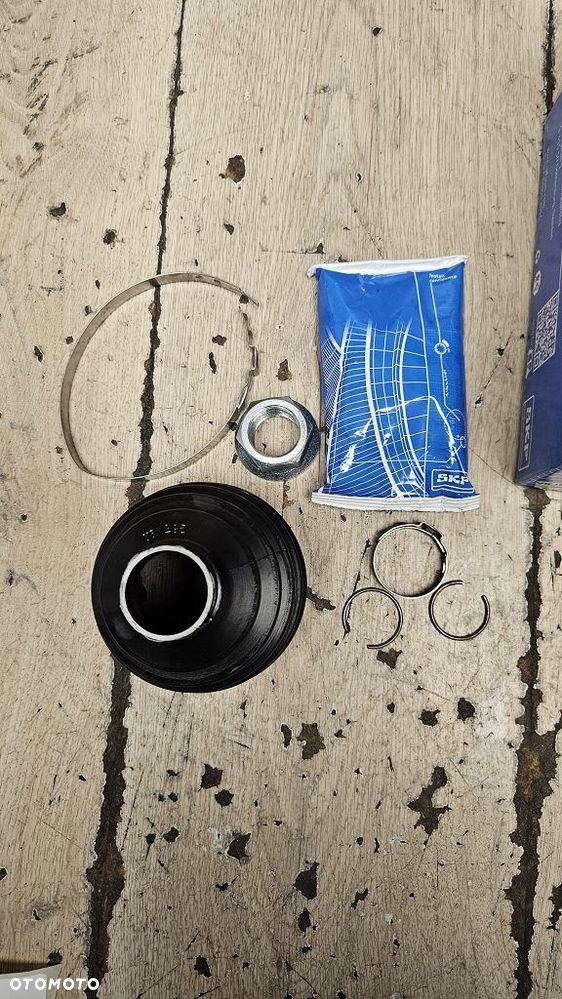 Osłona przegubu Nissan Navara NP300 D40  SKF VKJP 1370 - 2