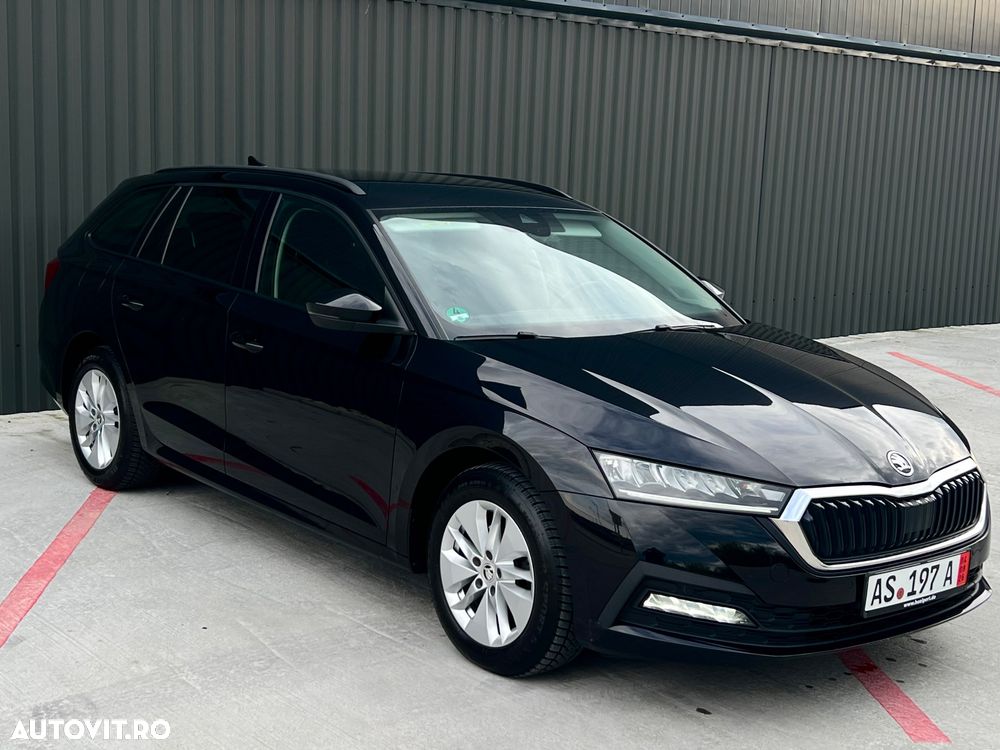 Skoda Octavia 2.0 TDI DSG First Edition - 2