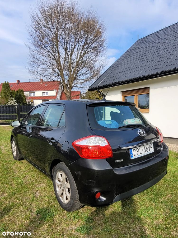 Toyota Auris 1.4 D-4D - 7