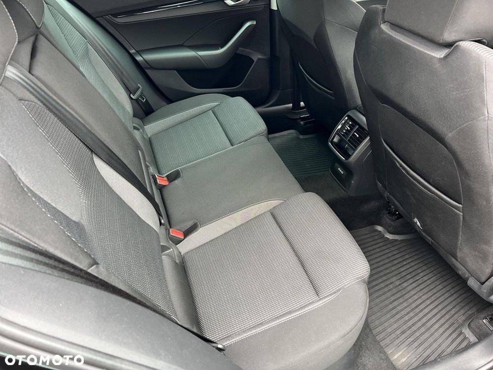Skoda Octavia 1.5 TSI Selection - 13