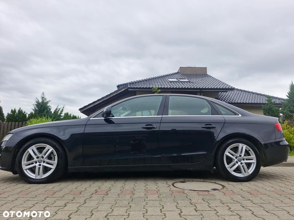 Audi A4 Limousine - 33