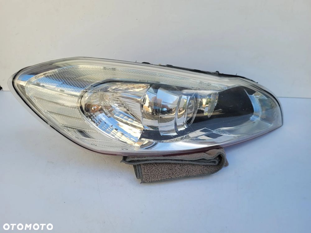 Volvo C30 / C70 lift lampa przód prawa xenon skretny - 3