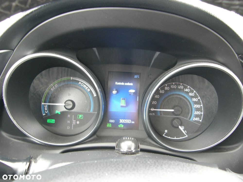 Toyota Auris - 16