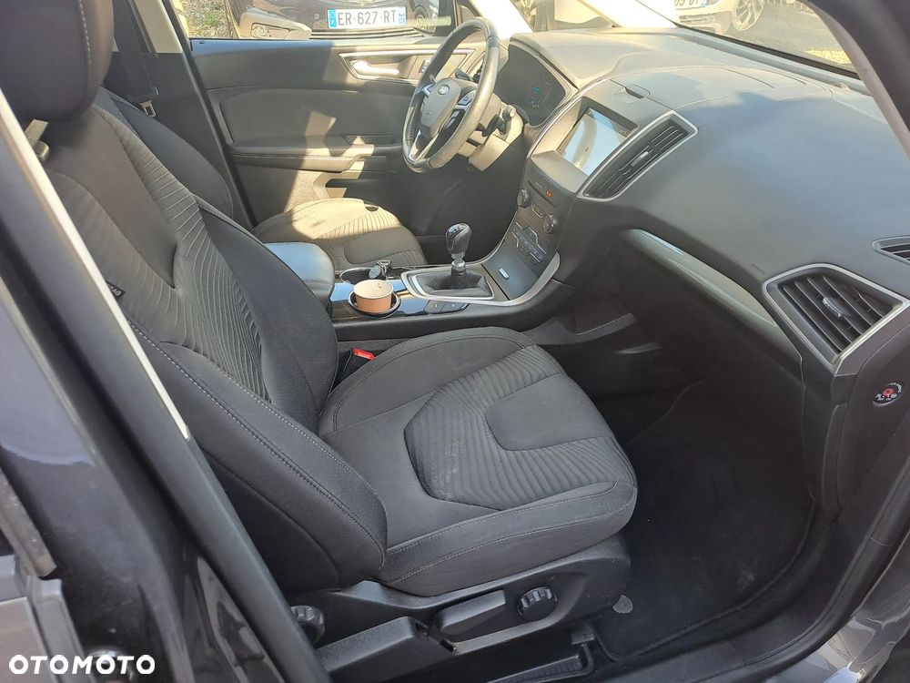 Ford S-Max - 9