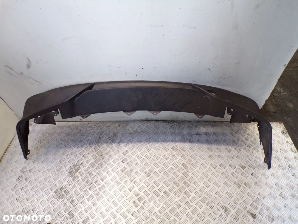 SPOILER DYFUZOR DOKŁADKA TYLNEGO ZDERZAKA LEXUS IS300H - 1