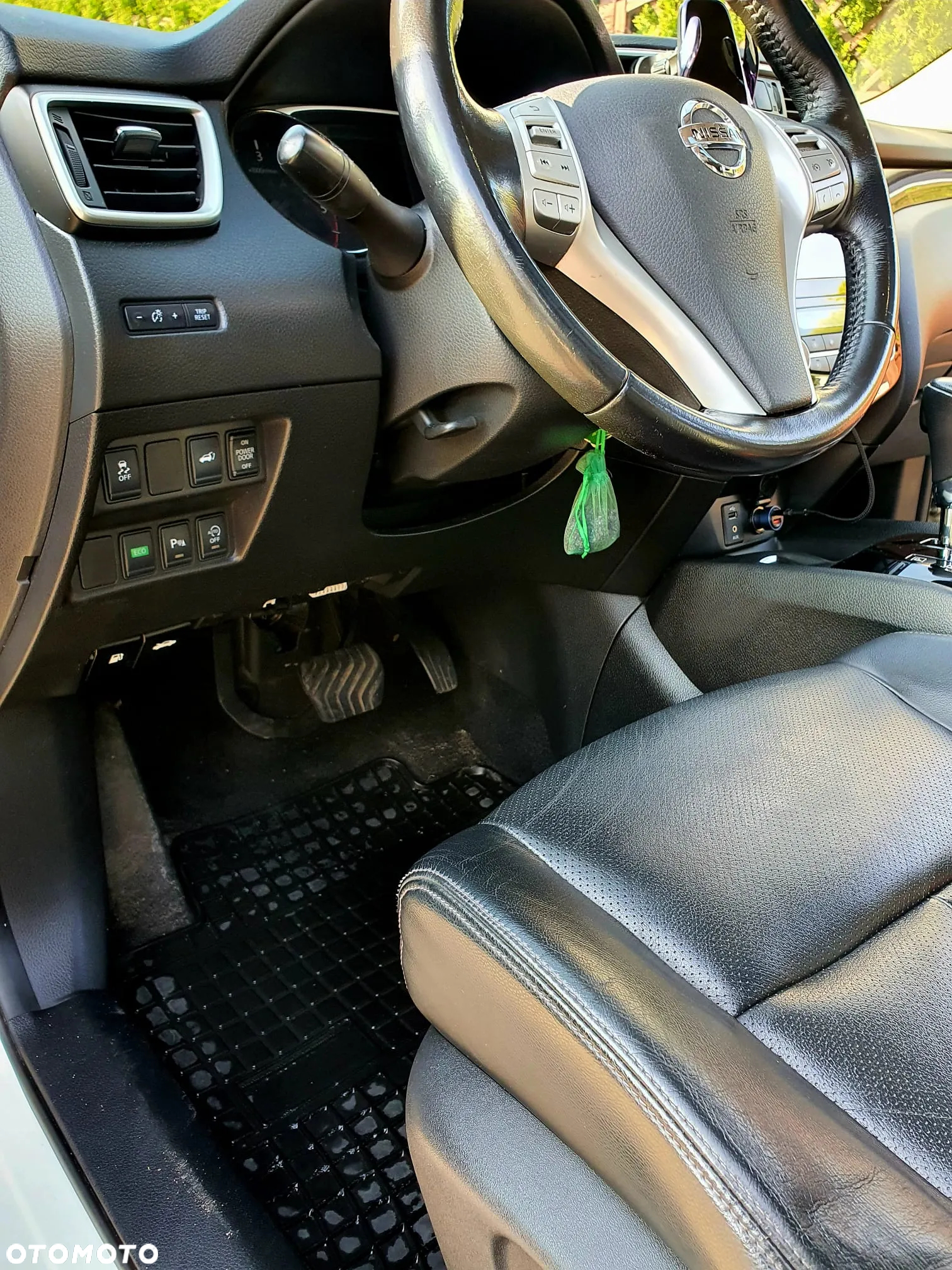 Nissan X-Trail 1.6 DCi Tekna Xtronic 2WD EU6 - 23