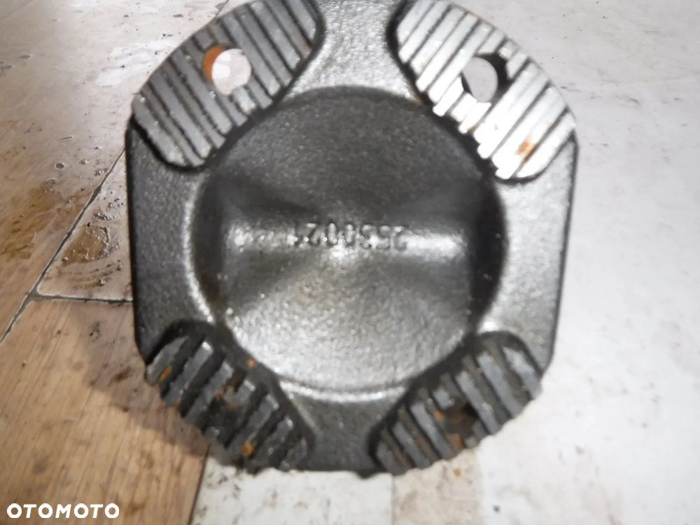 massey ferguson 8727 wał napędowy nowy  2530021  458044 10 - 5