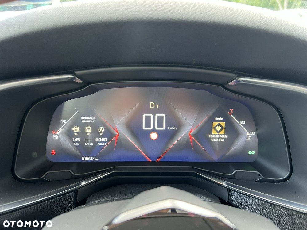 DS Automobiles DS 7 Crossback 1.6 PureTech Performance Line + - 4