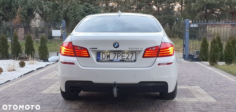 BMW Seria 5 520d xDrive M Sport sport - 11