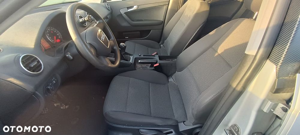 Audi A3 Sportback - 9