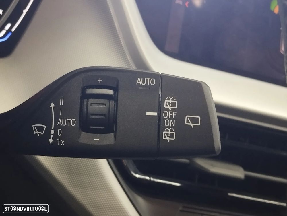 BMW 116 d Advantage Auto - 24