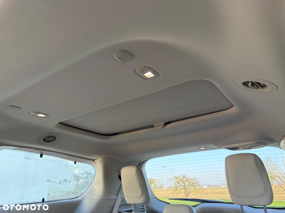 Chrysler Pacifica - 22