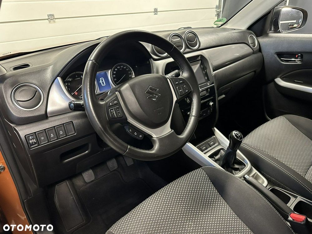 Suzuki Vitara - 5