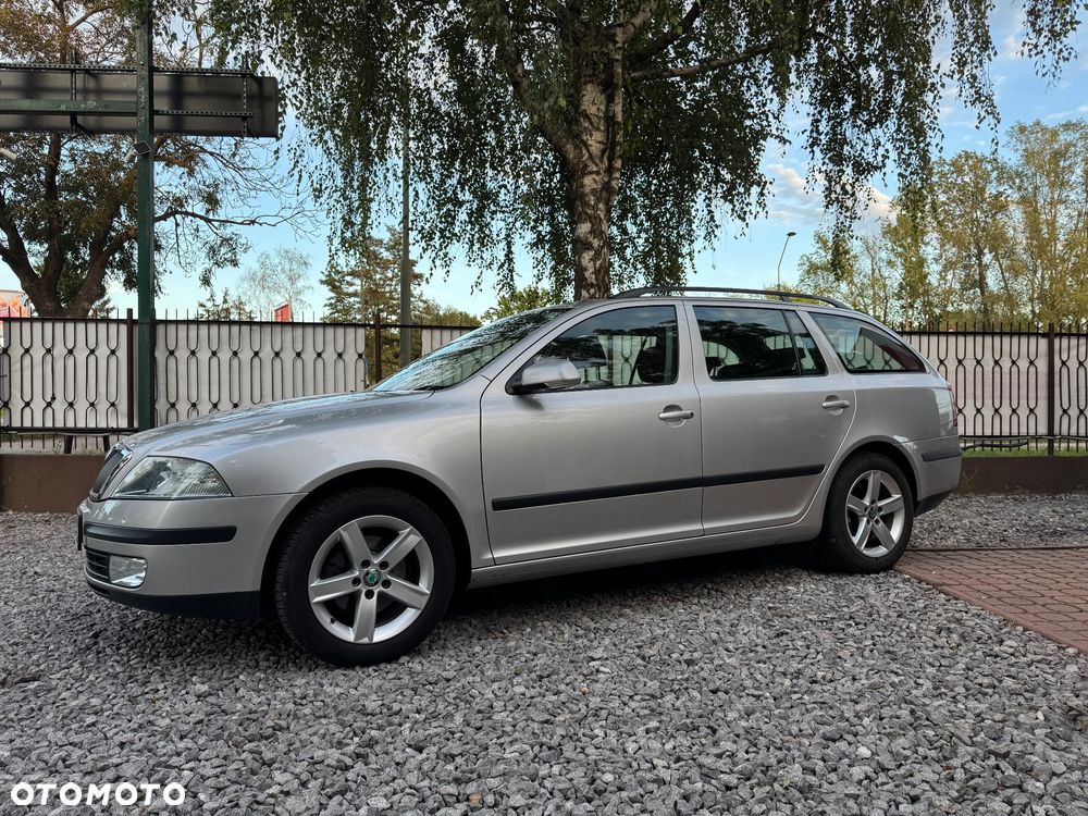 Skoda Octavia 1.6 Ambiente EU5 - 2