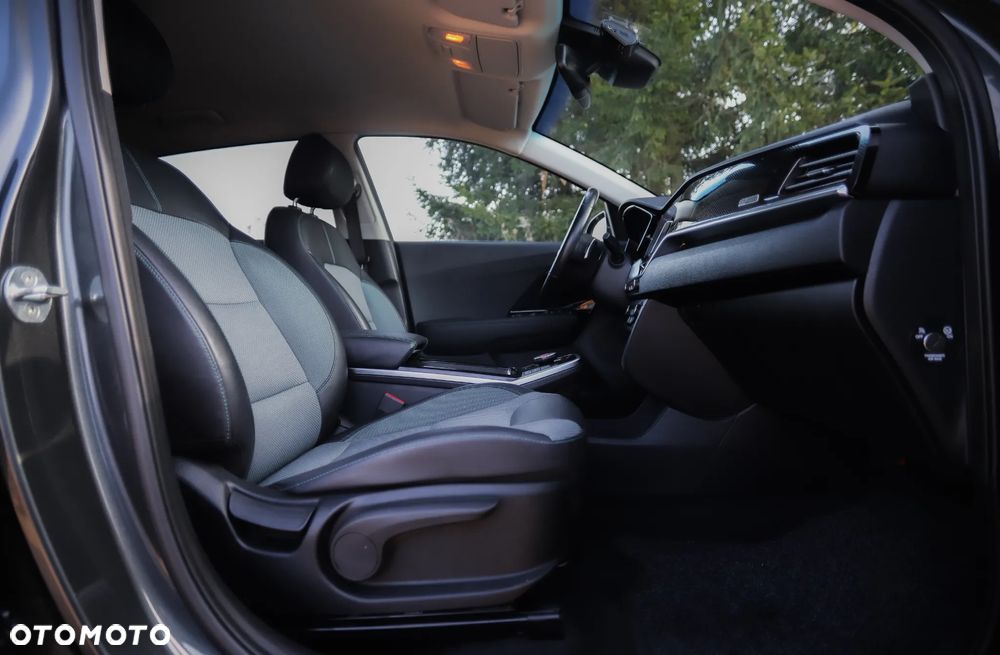Kia Niro - 15