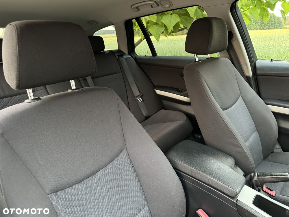 BMW Seria 3 - 11