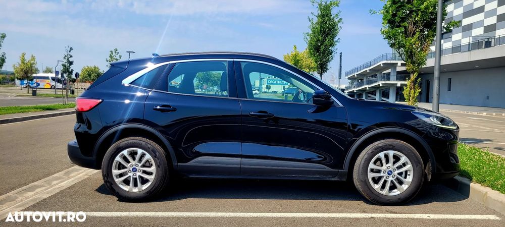 Ford Kuga - 21