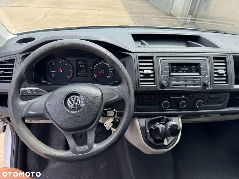 Volkswagen TRANSPORTER T6 - 17
