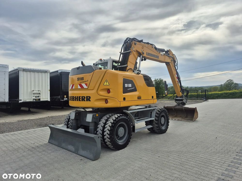 Liebherr / LIEBHERR 918 / COMPACT - 23