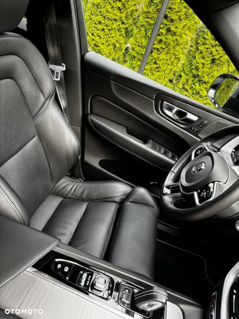 Volvo XC 60 B4 B R-Design - 29