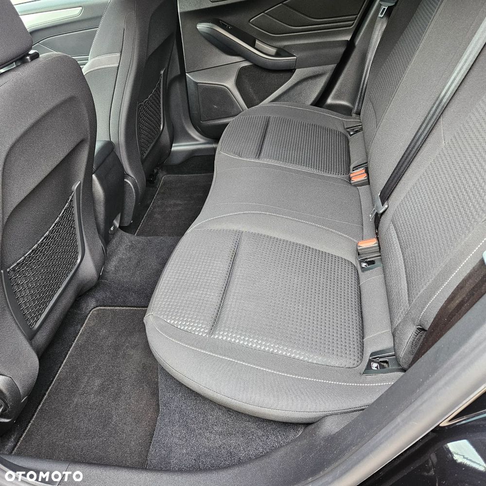 Ford Focus 1.5 EcoBlue Start-Stopp-System COOL&CONNECT - 10