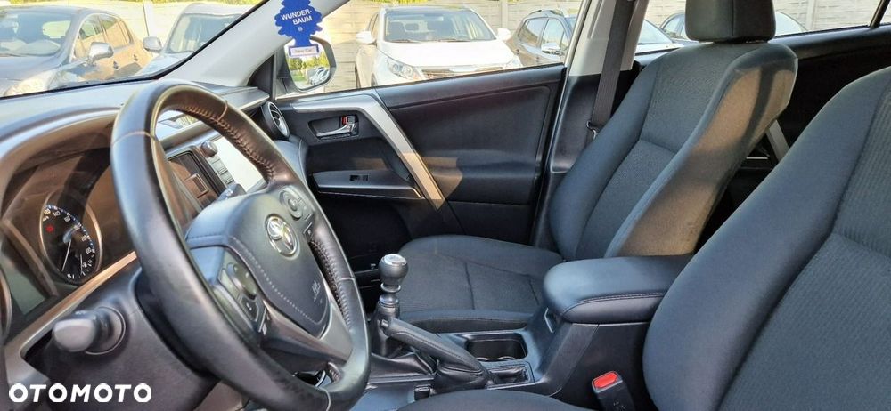 Toyota RAV4 - 17