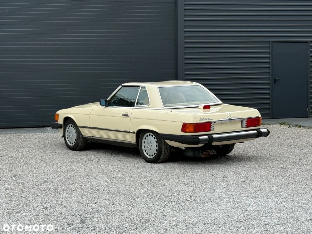 Mercedes-Benz SL - 12