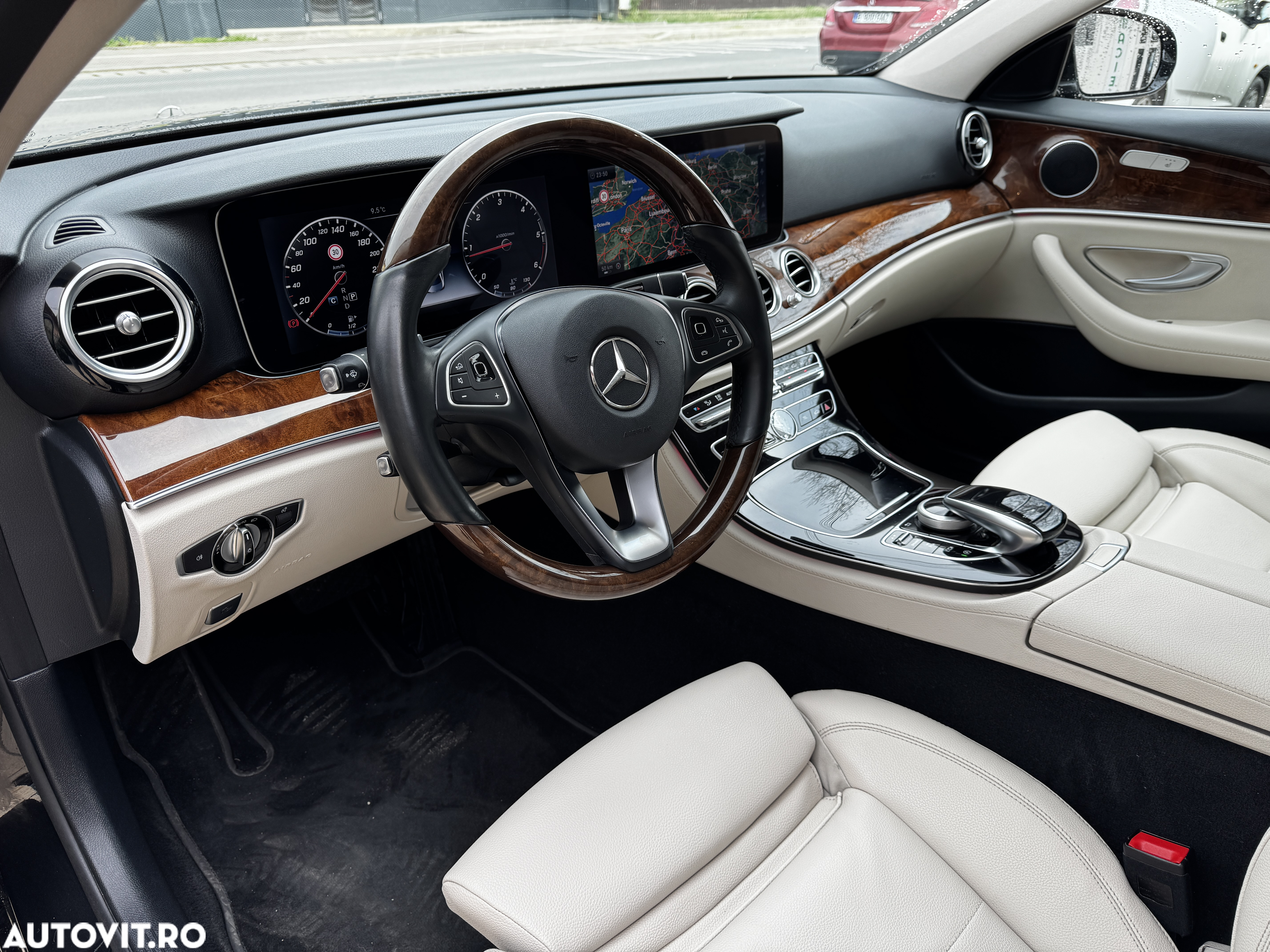Mercedes-Benz E 220 d 9G-TRONIC Exclusive - 5