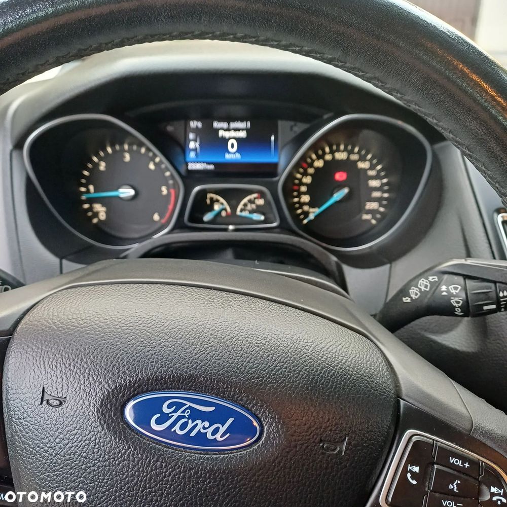 Ford Focus - 6