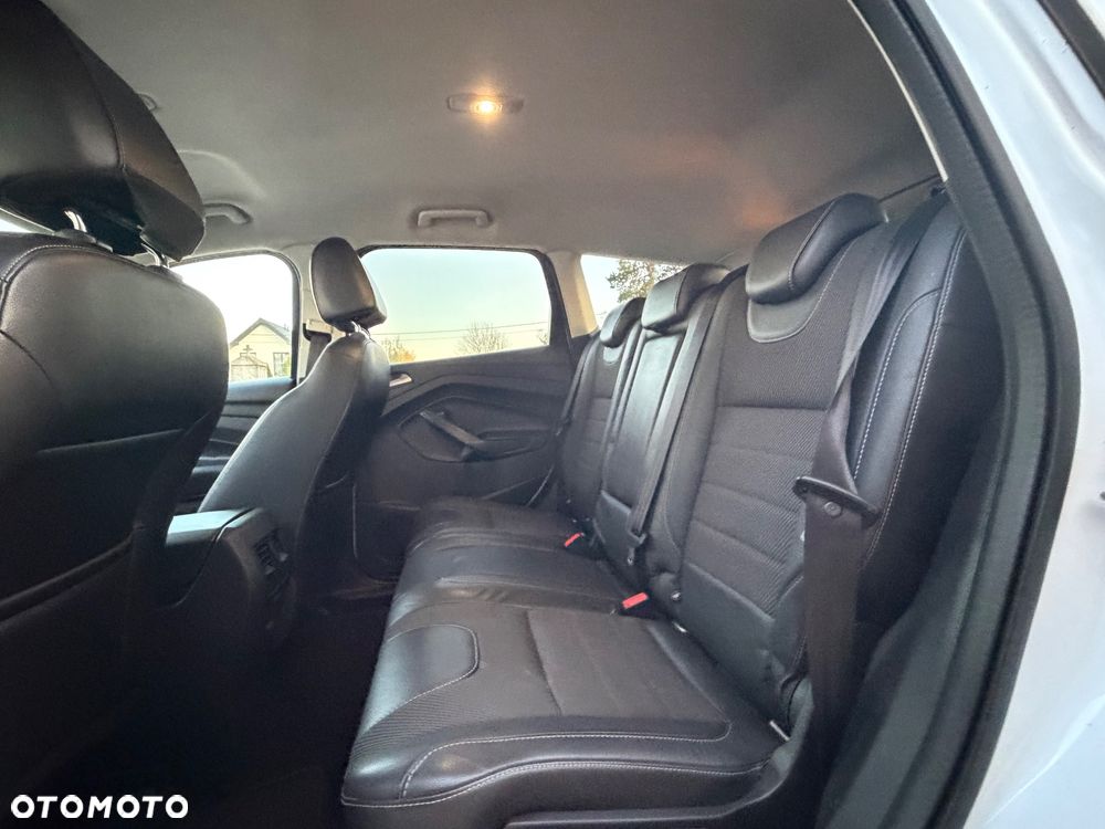 Ford Kuga 2.0 TDCi Titanium - 10