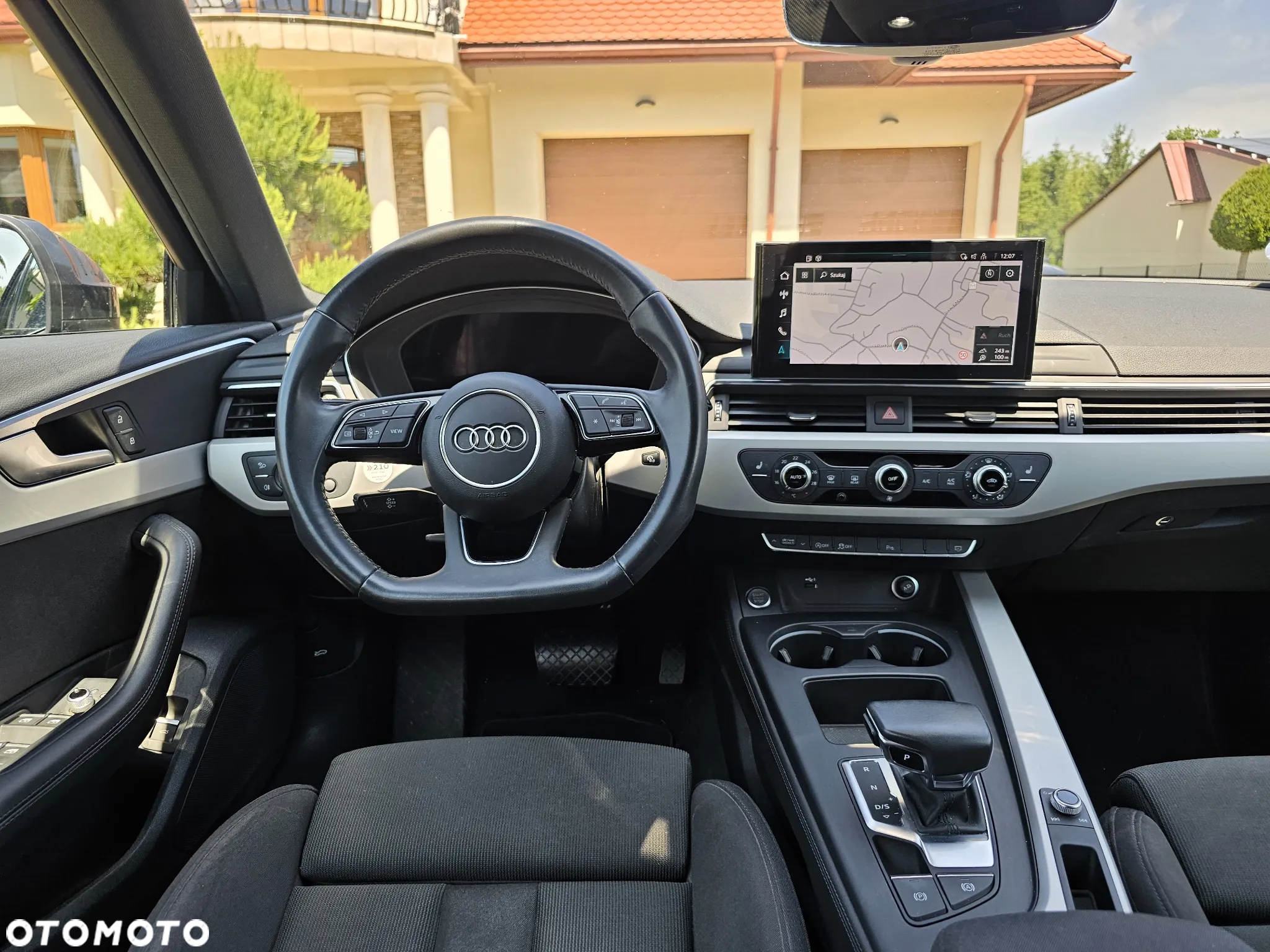 Audi A4 Avant 40 TDI S tronic S line - 36
