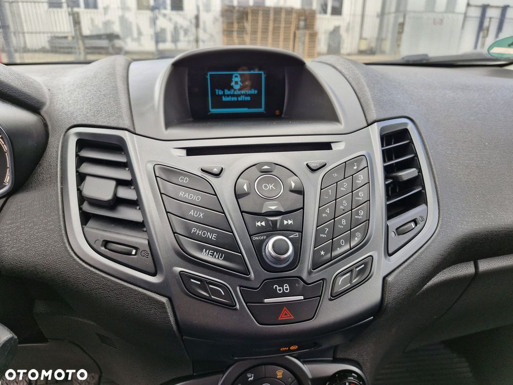 Ford Fiesta 1.25 SYNC Edition - 14