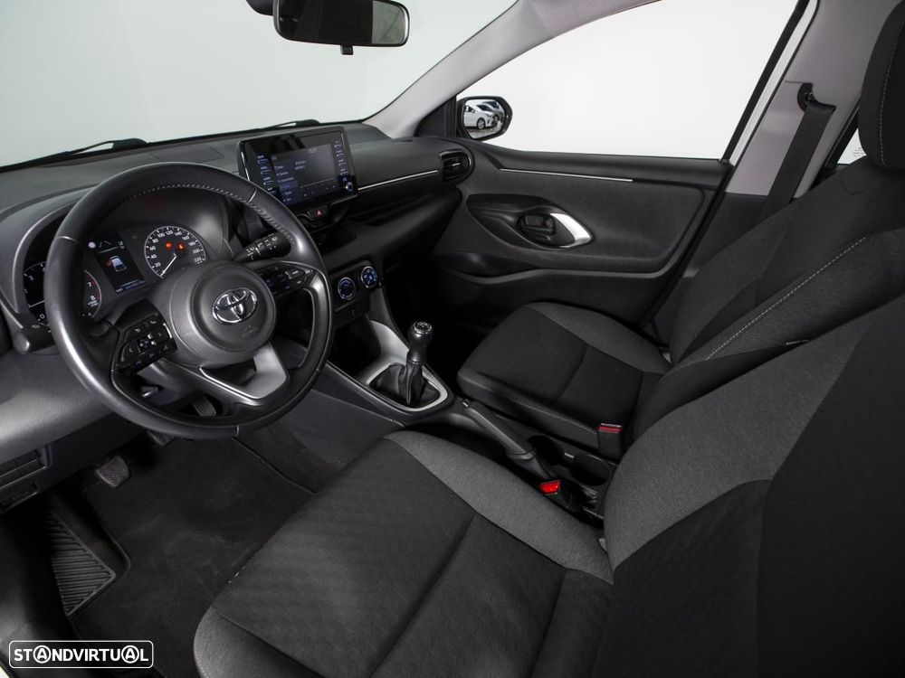 Toyota Yaris 1.0 VVT-i Comfort Plus - 6