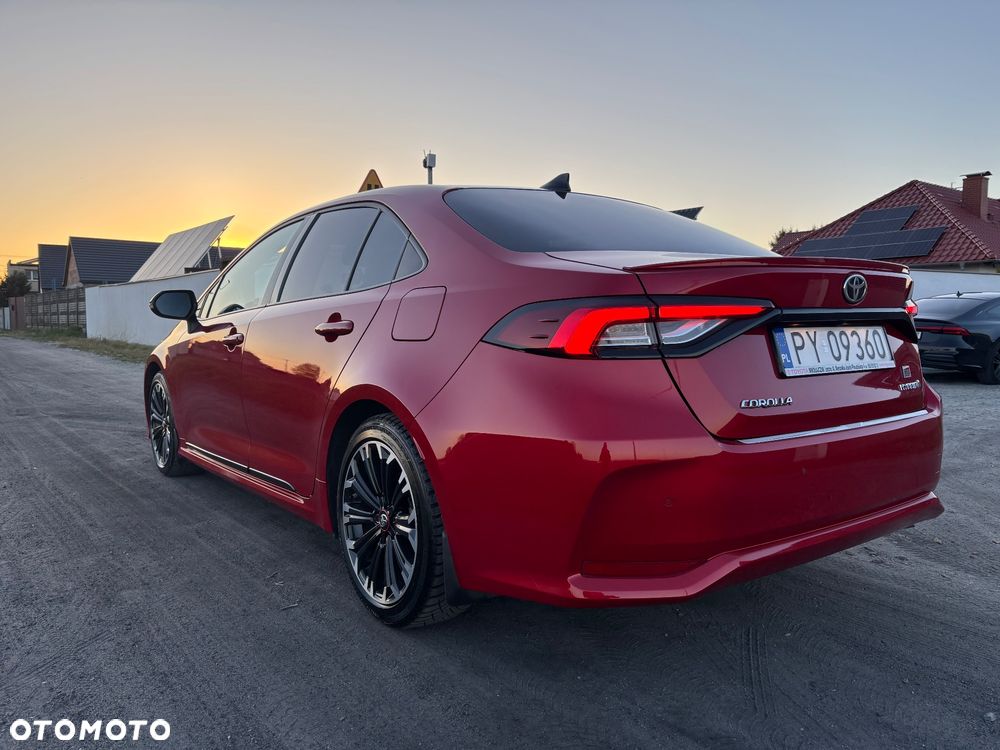 Toyota Corolla - 4