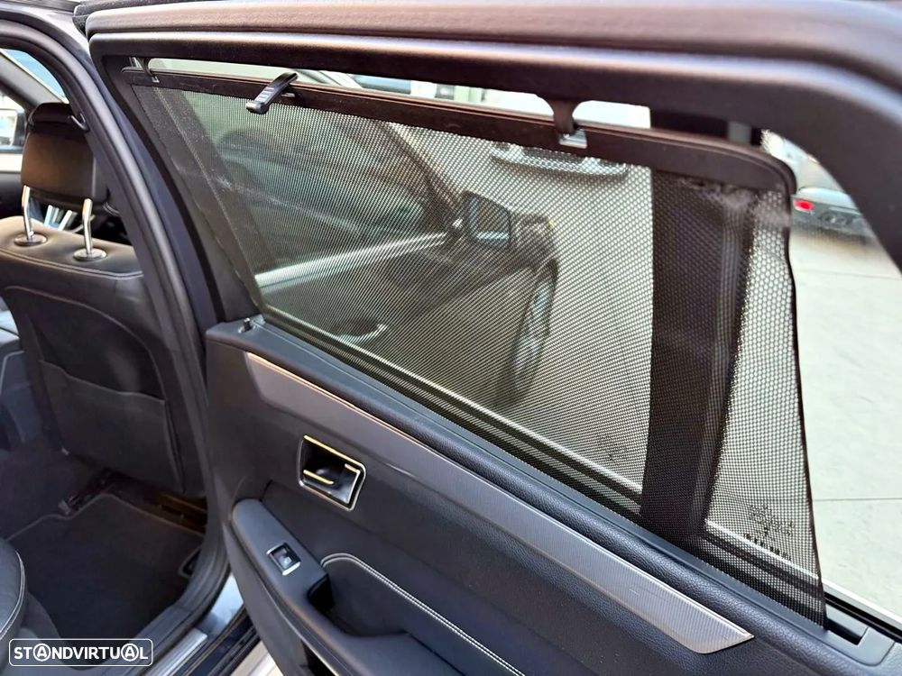 Mercedes-Benz E 250 BlueTEC Elegance Auto - 40