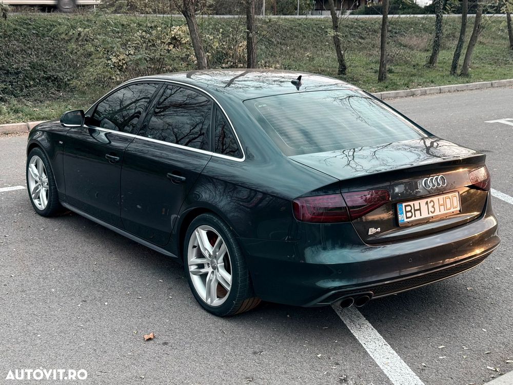 Audi A4 2.0 TDI DPF clean diesel multitronic S line Sportpaket - 7