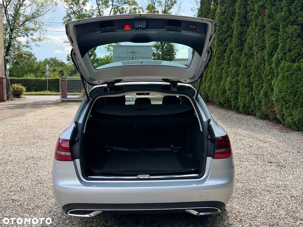 Mercedes-Benz Klasa C 180 9G-TRONIC Avantgarde - 10