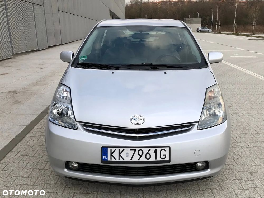 Toyota Prius 1.5 VVT-i Sol - 4