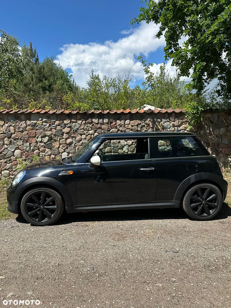 MINI ONE Standard - 7