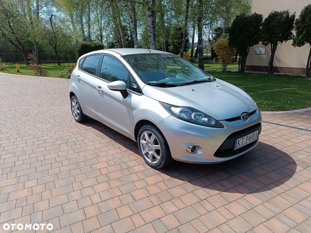 Ford Fiesta - 2