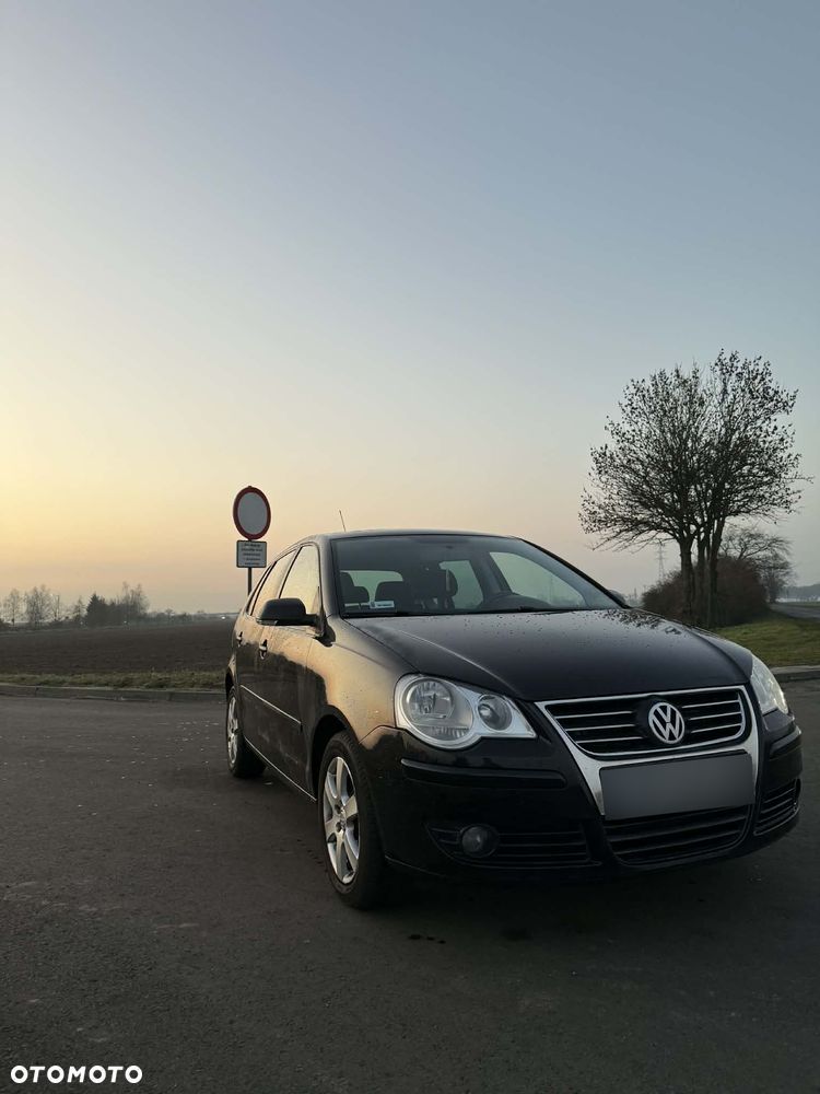 Volkswagen Polo 1.4 Tour - 1