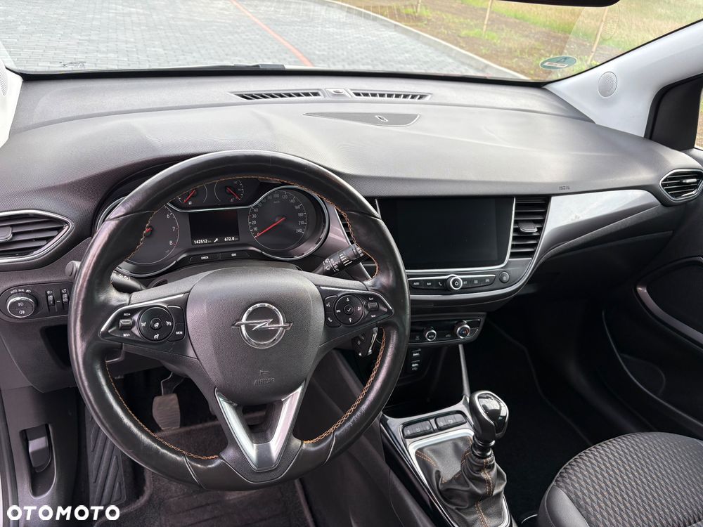Opel Crossland X 1.2 T Enjoy S&S - 10
