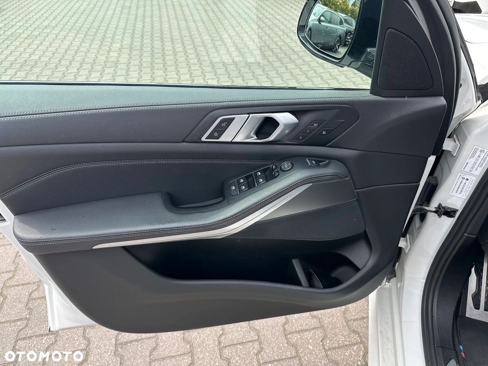 BMW X5 xDrive30d sport - 13