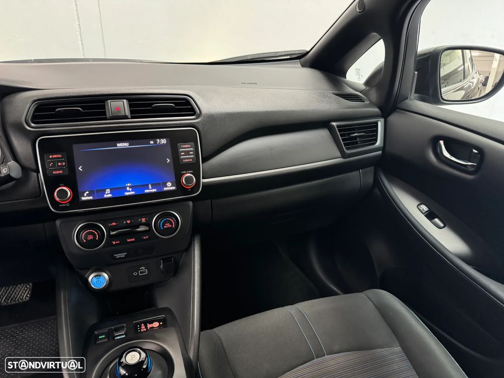 Nissan Leaf Acenta - 14