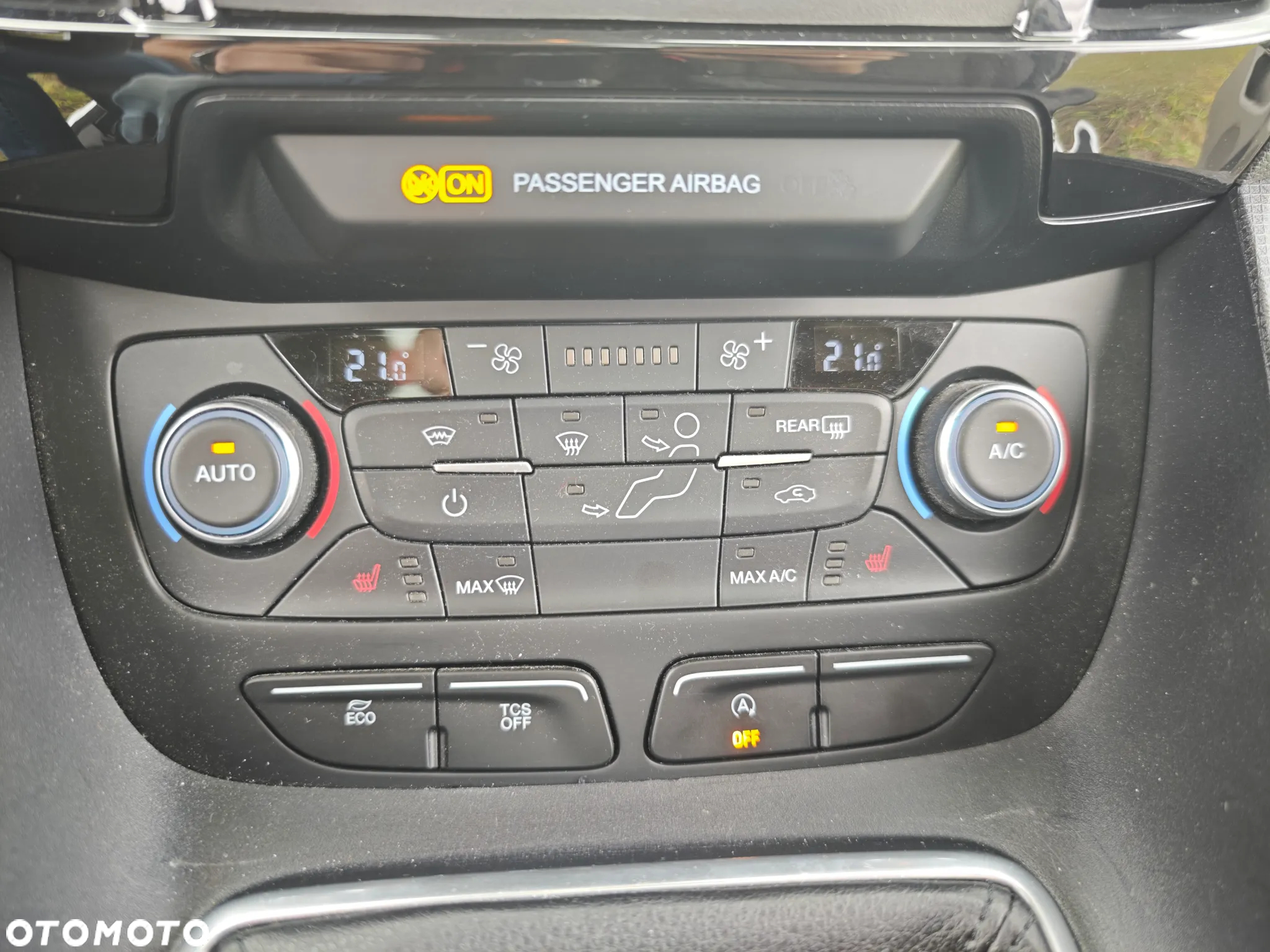 Ford Tourneo Connect 1.5 EcoBlue Active - 22