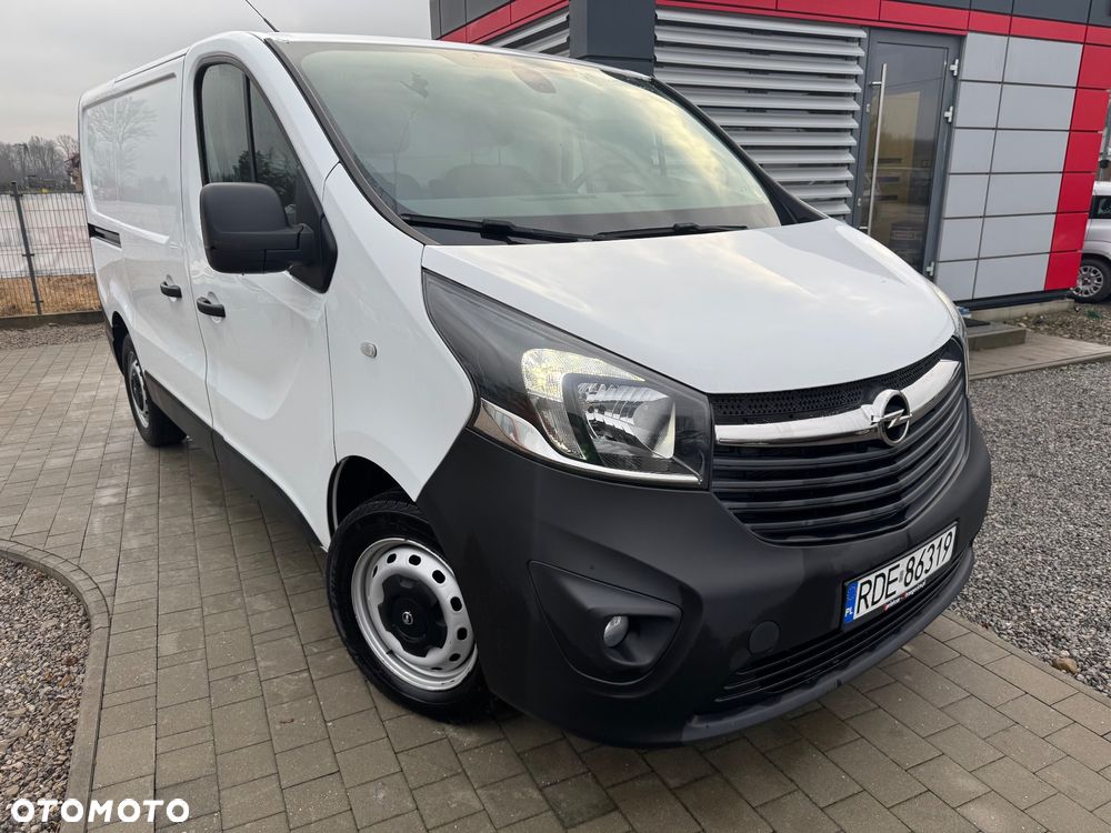 Opel Vivaro - 1