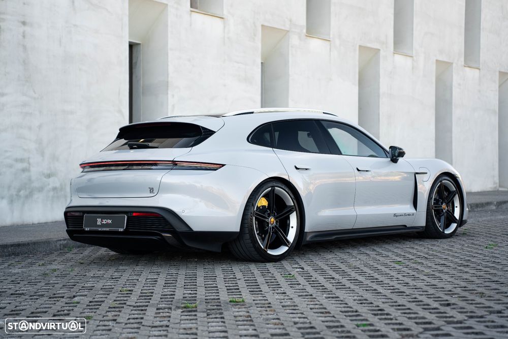 Porsche Taycan Sport Turismo Turbo S - 5