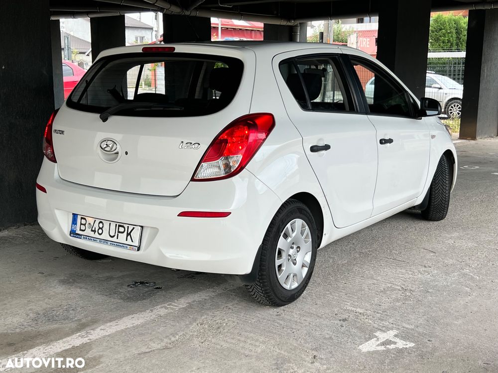 Hyundai i20 1.2 Comfort - 9