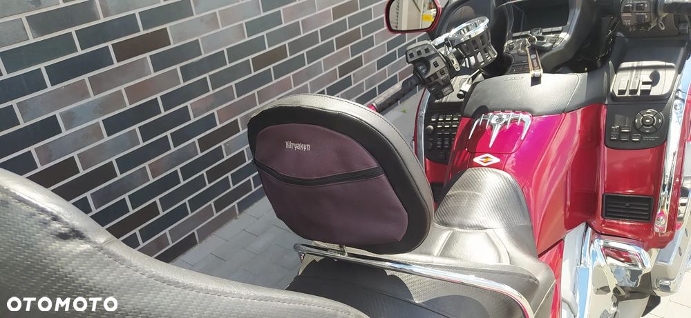 Honda GL - 18