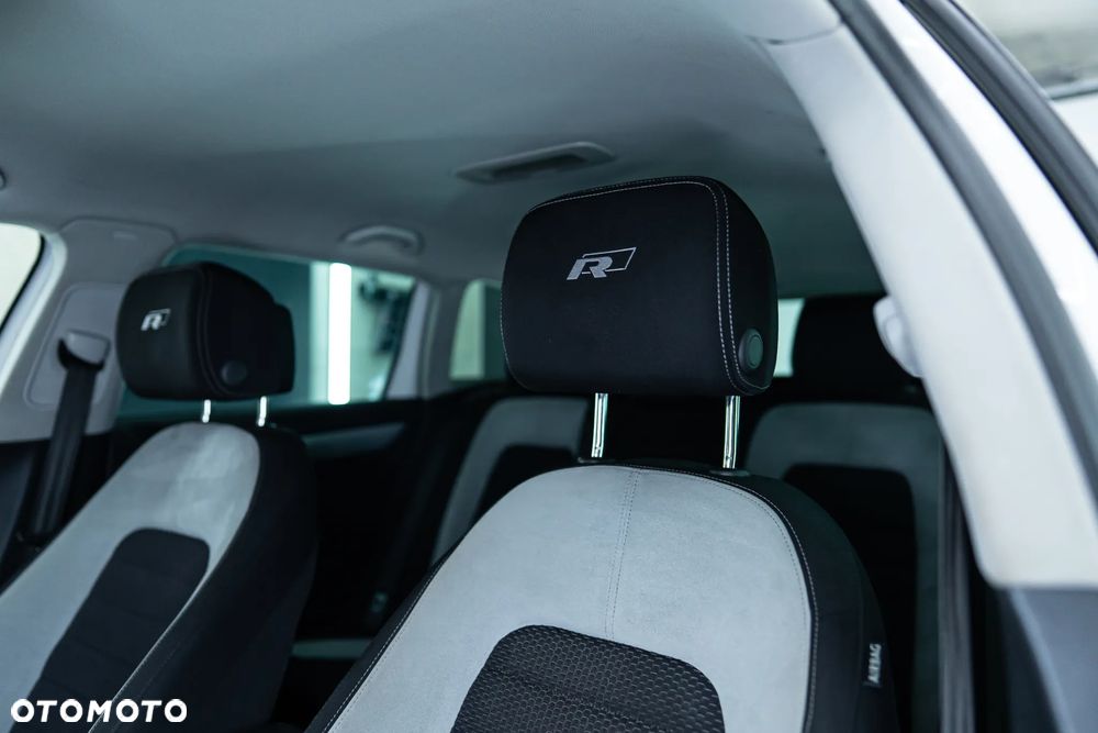 Volkswagen Passat 2.0 TDI DSG BlueMotion Technology R-Line - 30